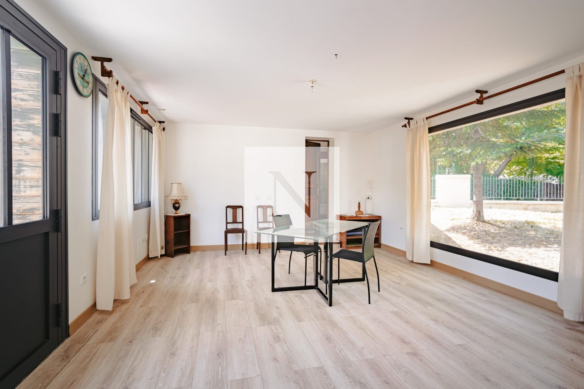 Maison de plain-pied 200 m² avec studio et terrain de 1 984 m² – La Boularde — photo 4