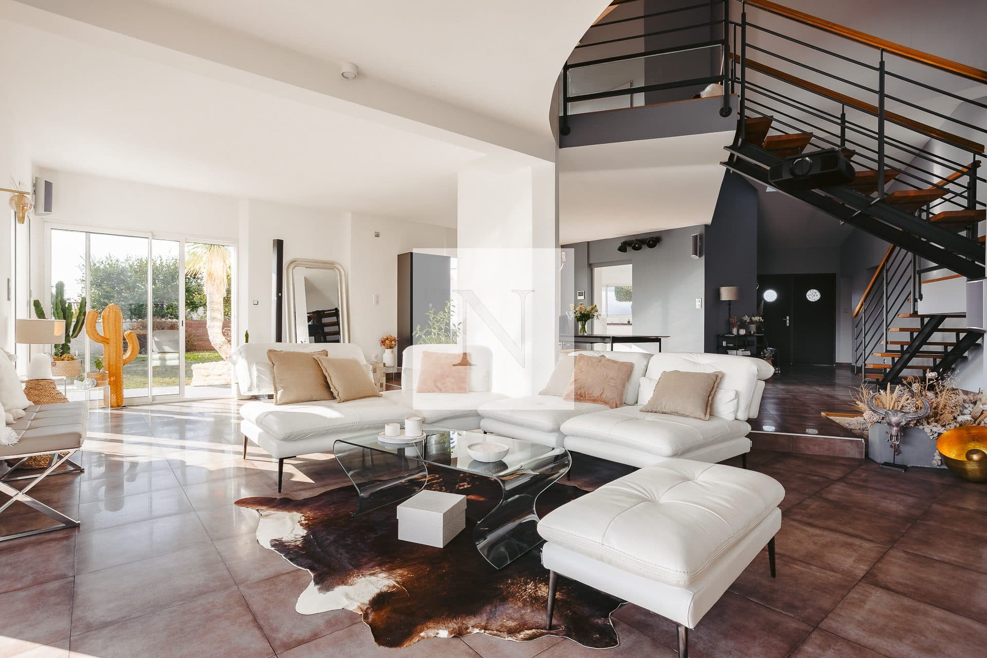 Villa of 284 m² with Swimming Pool in Marsilly — photo 2