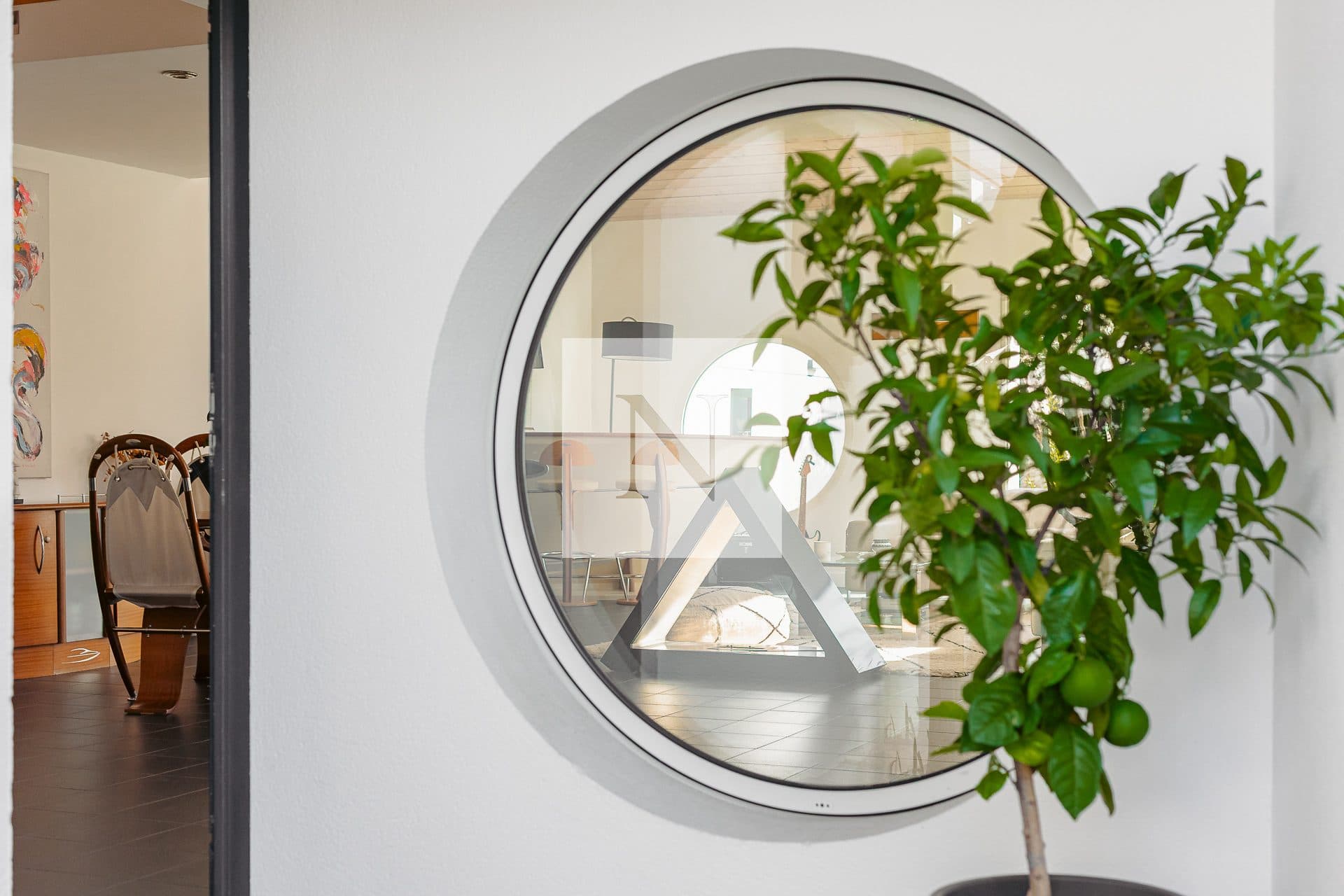 Lafond, lotissement privé : maison familiale de 7 pièces, jardin et piscine — photo 2