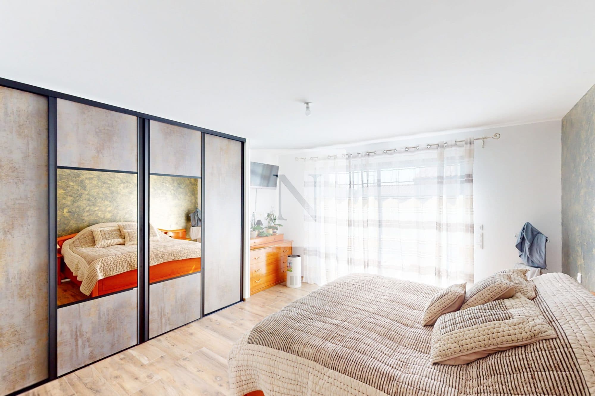 Maison contemporaine de 137 m² avec piscine à Périgny — photo 5