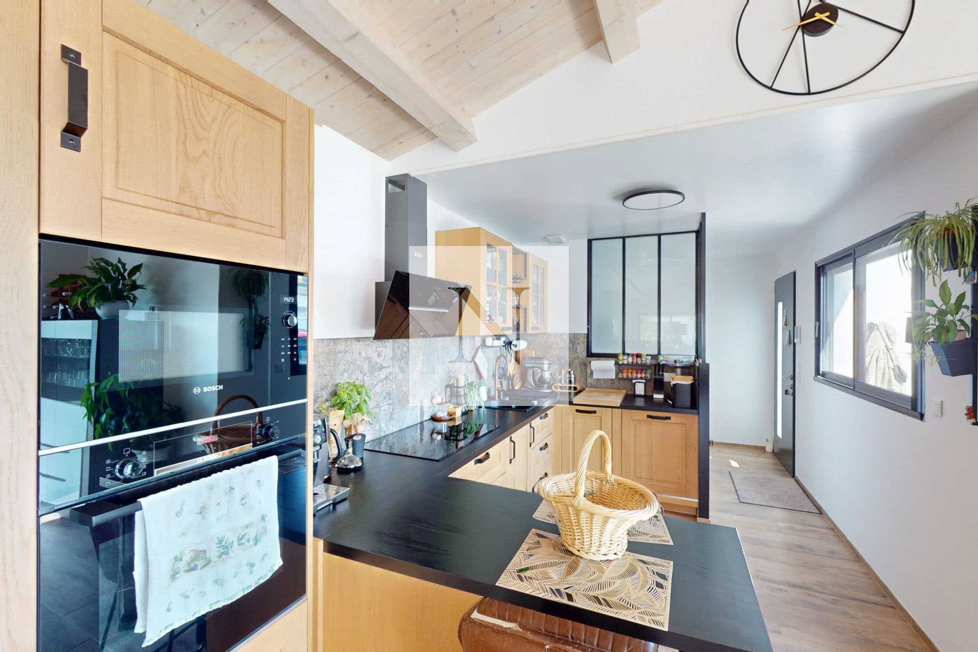 Maison contemporaine de 137 m² avec piscine à Périgny — photo 4