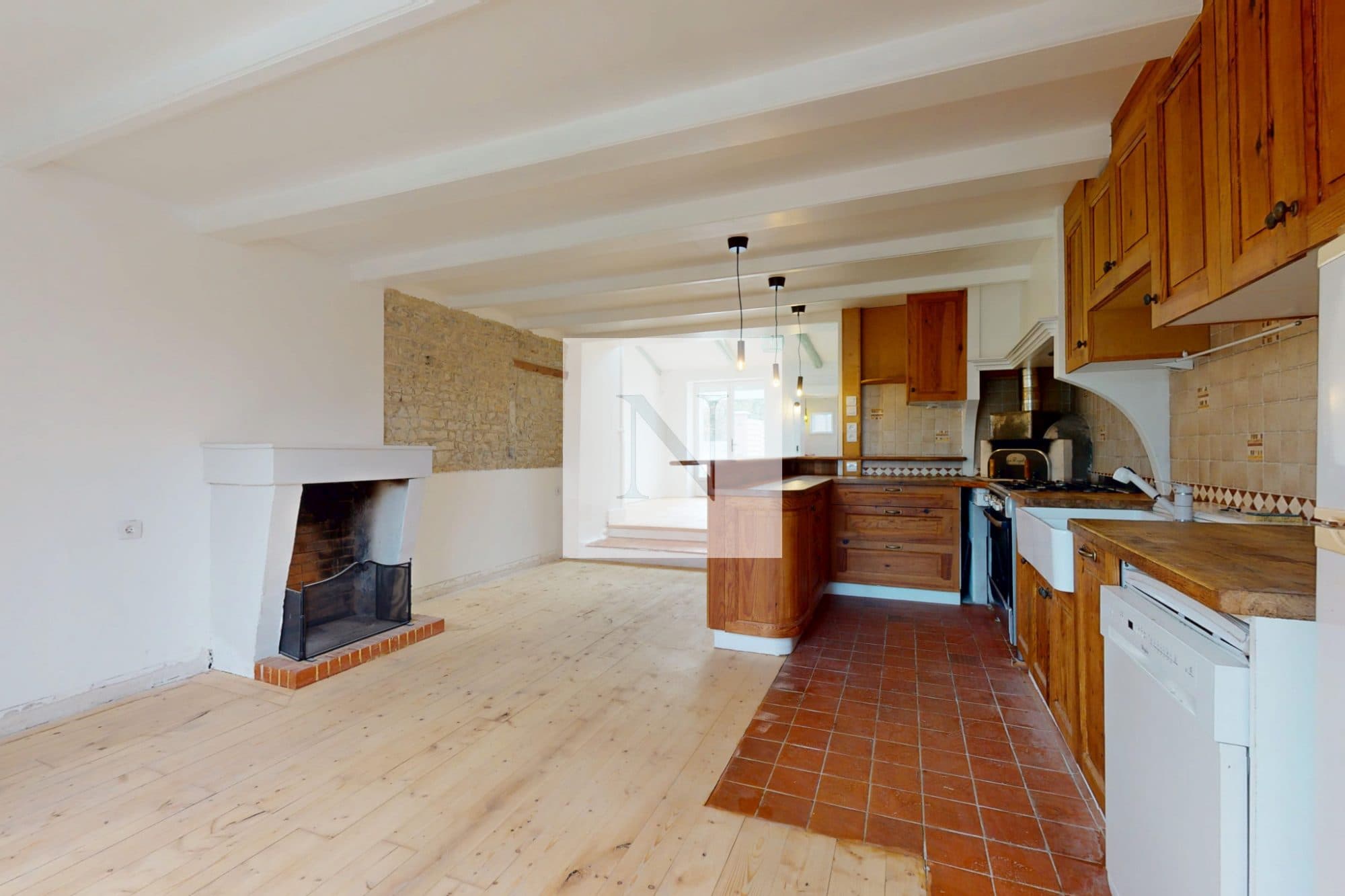 Maison ancienne rénovée 140 m², jardin 517 m², Andilly Sérigny — photo 2